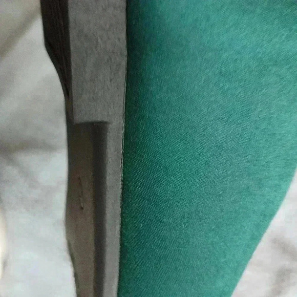 Green Satin Basket flat shoes sz eu 42 us 9.5 medium whide - Picture 8 of 9